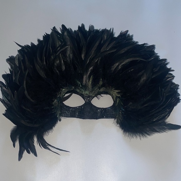 Mark real Black feathers one size - Picture 2 of 8